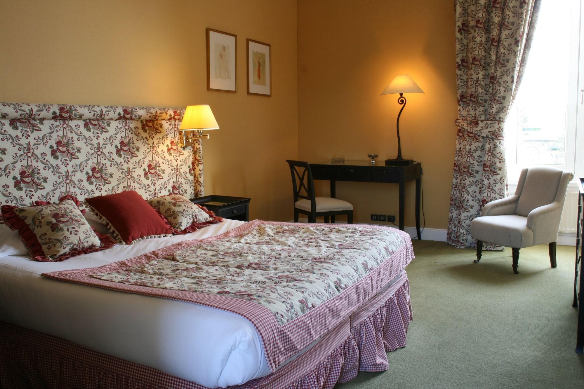 Grand Hotel "Chateau De Sully" - Piscine & Spa -Teritoria Luaran gambar