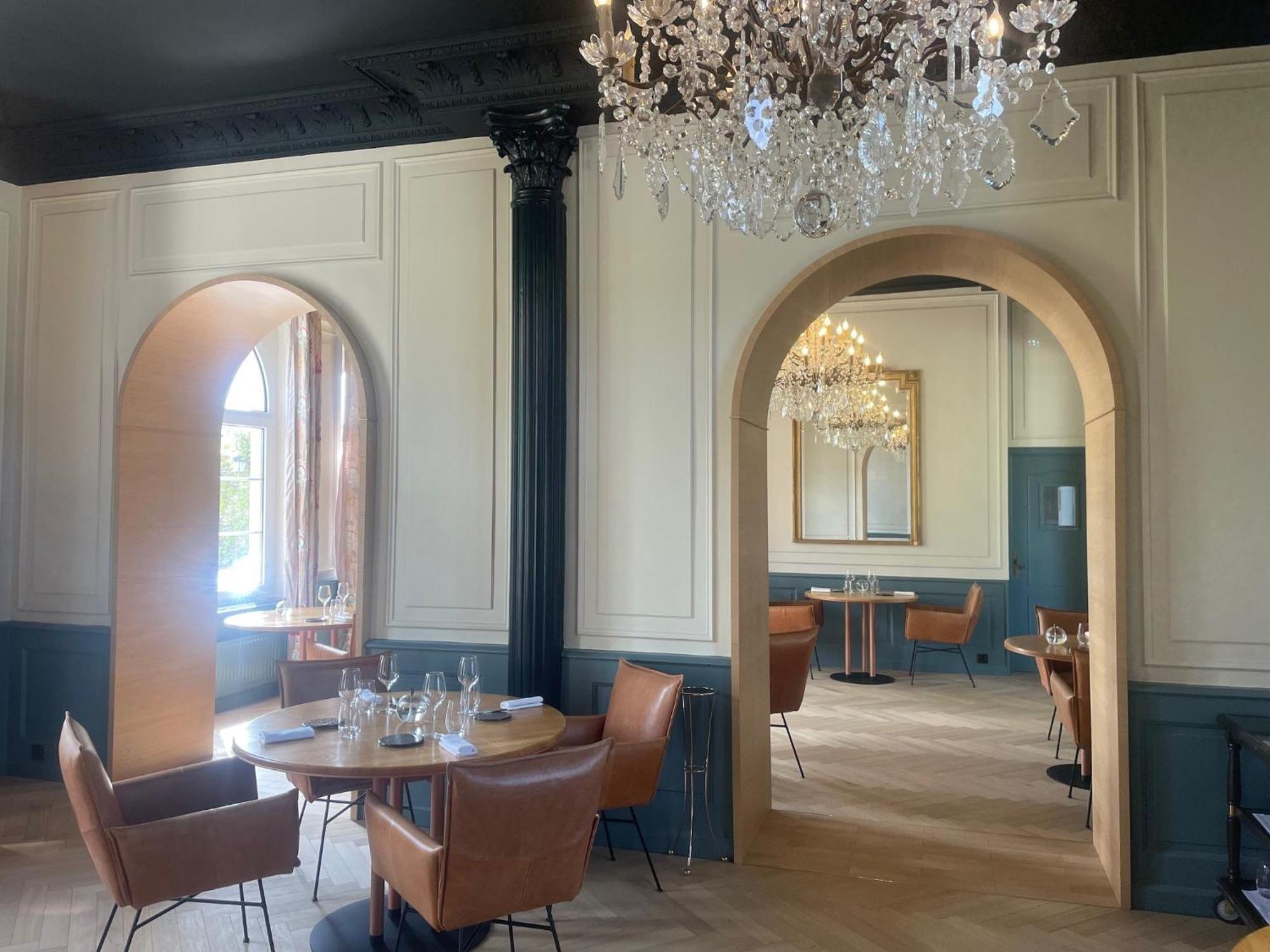Grand Hotel "Chateau De Sully" - Piscine & Spa -Teritoria Luaran gambar