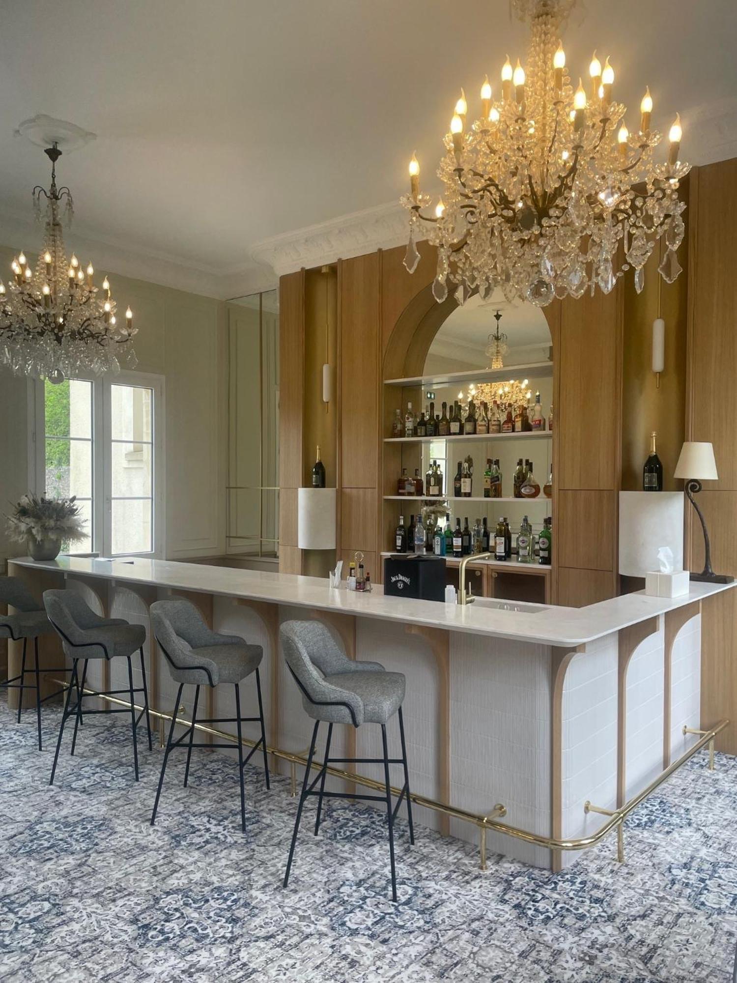 Grand Hotel "Chateau De Sully" - Piscine & Spa -Teritoria Luaran gambar