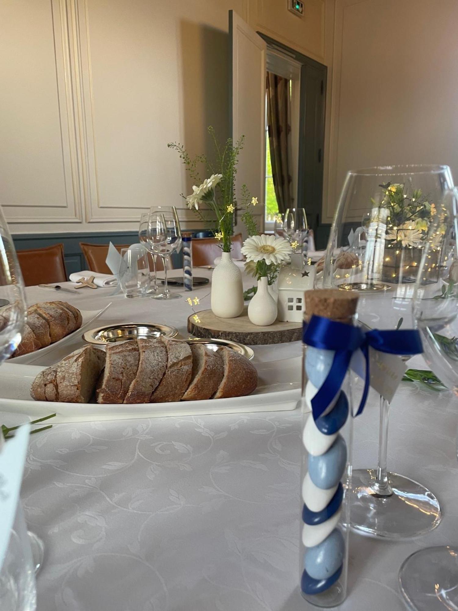 Grand Hotel "Chateau De Sully" - Piscine & Spa -Teritoria Luaran gambar